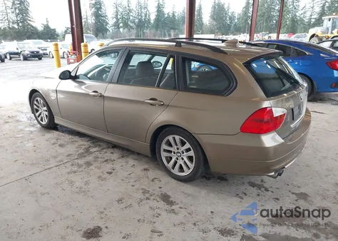2007 BMW 328Xi z USA, uszkodzony, nr VIN WBAVT73597FZ36426